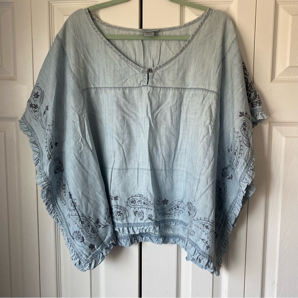 Ariat Women XXL Eden Poncho Blouse 100% Tencel Light Blue Ruffle Western